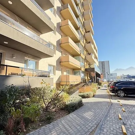 June's Urban Appartement Braşov